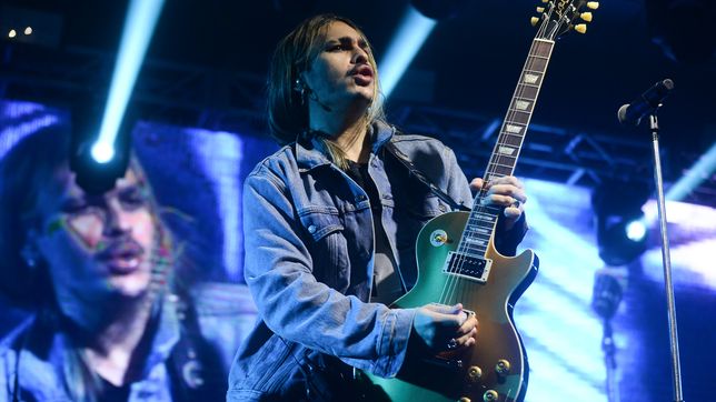 todas las fotos del impresionante show de airbag en el estadio atenas