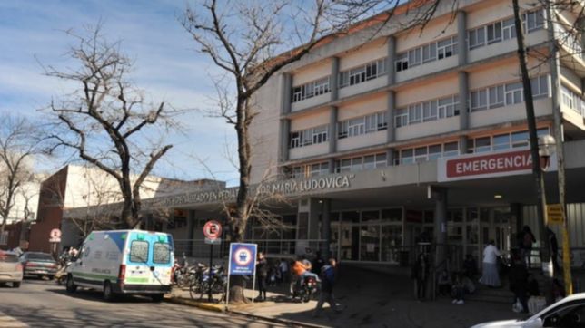 el hospital de ninos de la plata aumento la capacidad de su sala de neonatologia un 42%