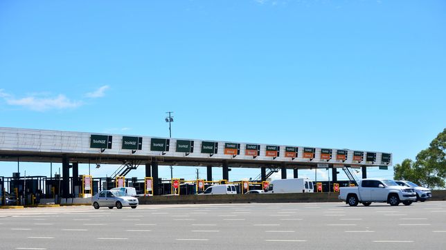 cobraran peaje en la autopista la plata-buenos aires con un lector de patentes