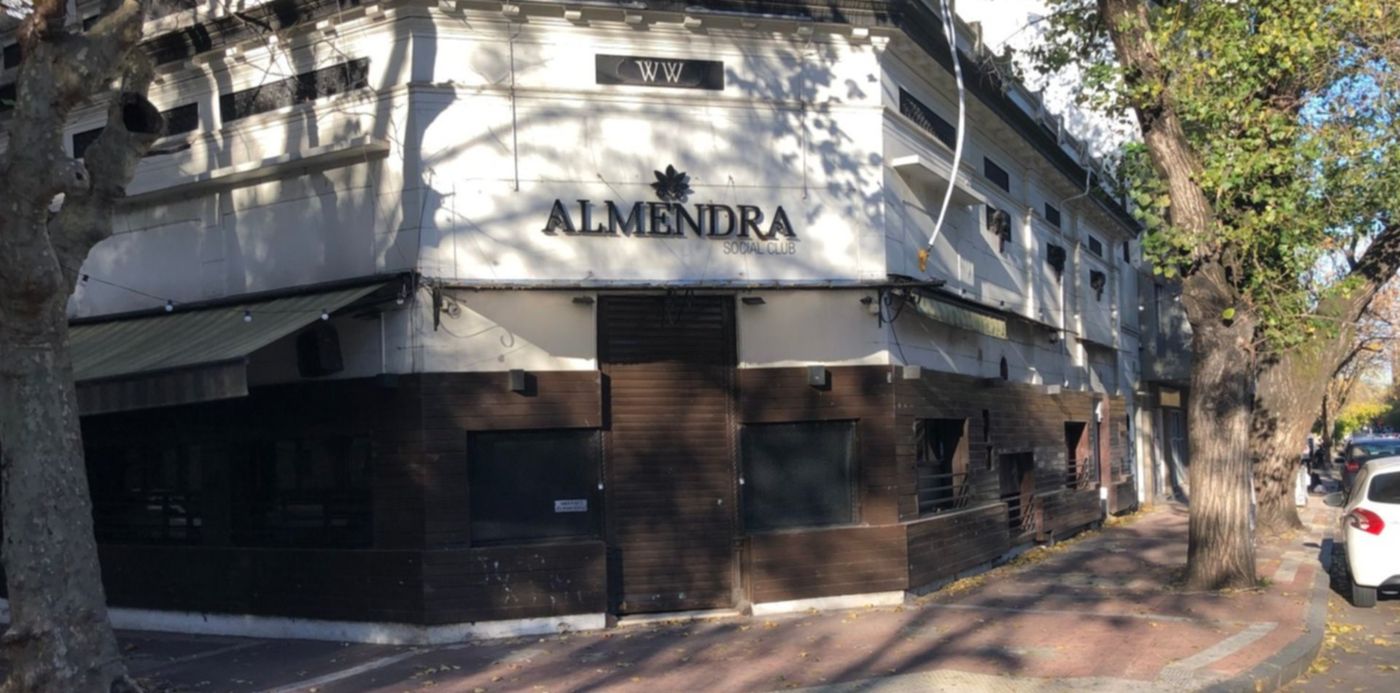 1589399460553.jpg?scaleX=1&ow=1500&oh=1125&y=94&width=1485&height=743&x=8&rotate=0&scaleY=1&&cw=1920&ch=950