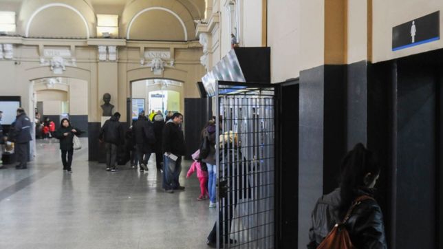 en la plata no hara falta pasar la sube para ir al bano como en constitucion