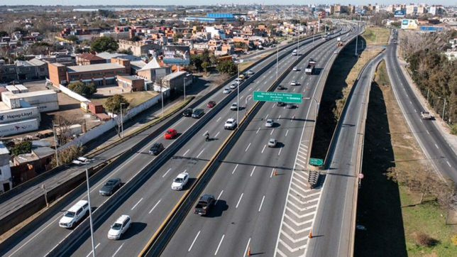 arranco la construccion del cuarto carril de la autopista en un tramo cargado de la traza