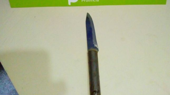 motochorros amenazaron a una nena con un cuchillo para robarle 400 pesos