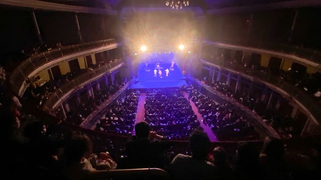 la cartelera completa del coliseo podesta para las vacaciones de invierno