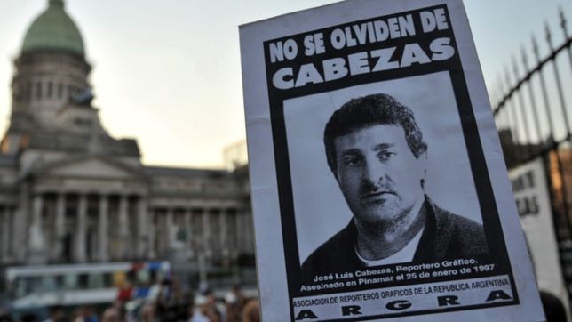 homenaje en la plata a 24 anos del asesinato de jose luis cabezas