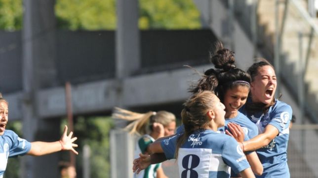 el futbol femenino de gimnasia hizo historia en el bosque de la plata
