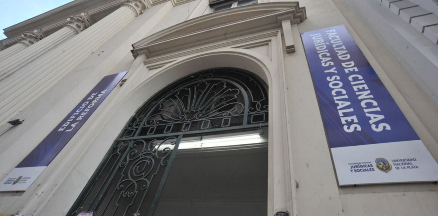 1551988580768.jpg?y=228&height=746&oh=998&x=4&width=1493&rotate=0&scaleX=1&scaleY=1&ow=1500&&cw=1920&ch=950