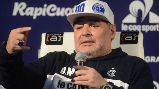 gimnasia: maradona puso la mira en una exfigura de la seleccion que tambien quiere estudiantes
