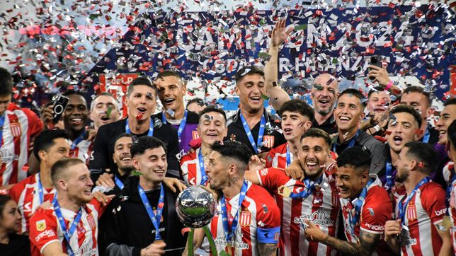 la camiseta de estudiantes sumo un impresionate detalle por la consagracion de la copa de la liga