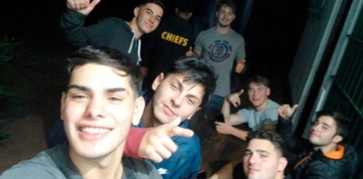 1582031759572.jpg?oh=417&x=6&height=367&scaleX=1&ow=748&y=25&width=734&rotate=0&scaleY=1&&cw=1920&ch=950