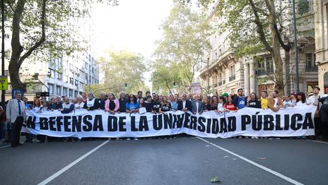 El Gobierno prepara una nueva oferta para intentar cerrar el conflicto con las universidades nacionales El Gobierno prepara una nueva oferta para intentar cerrar el conflicto con las universidades nacionales