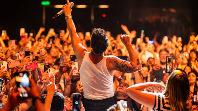 axel llega con su 25 tour al coliseo podesta de la plata