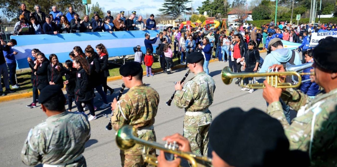 1534108003766.jpg?y=136&scaleY=1&x=17&width=1479&height=740&rotate=0&scaleX=1&ow=1500&oh=998&&cw=1920&ch=950