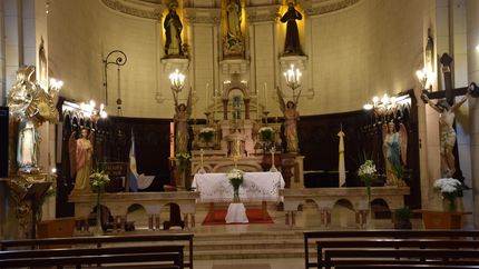 Llega un tour por los templos icónicos de La Plata en una noche llena de historia, misterio y música