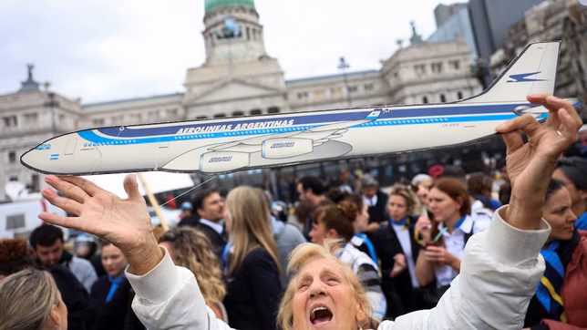 el gobierno no pudo avanzar con la privatizacion de aerolineas argentinas