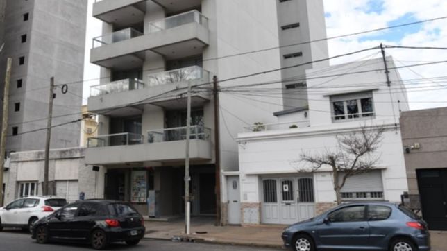golpes, ataduras y amenazas: brutal robo a una joven y una pareja de jubilados en la plata