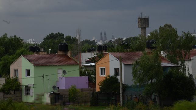 caluroso, inestable y con chances de lluvias: asi seguira el clima en la plata