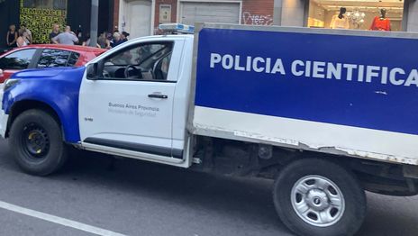 Una mujer apareció muerta en un edificio de La Plata e investigan las causas Una mujer apareció muerta en un edificio de La Plata e investigan las causas