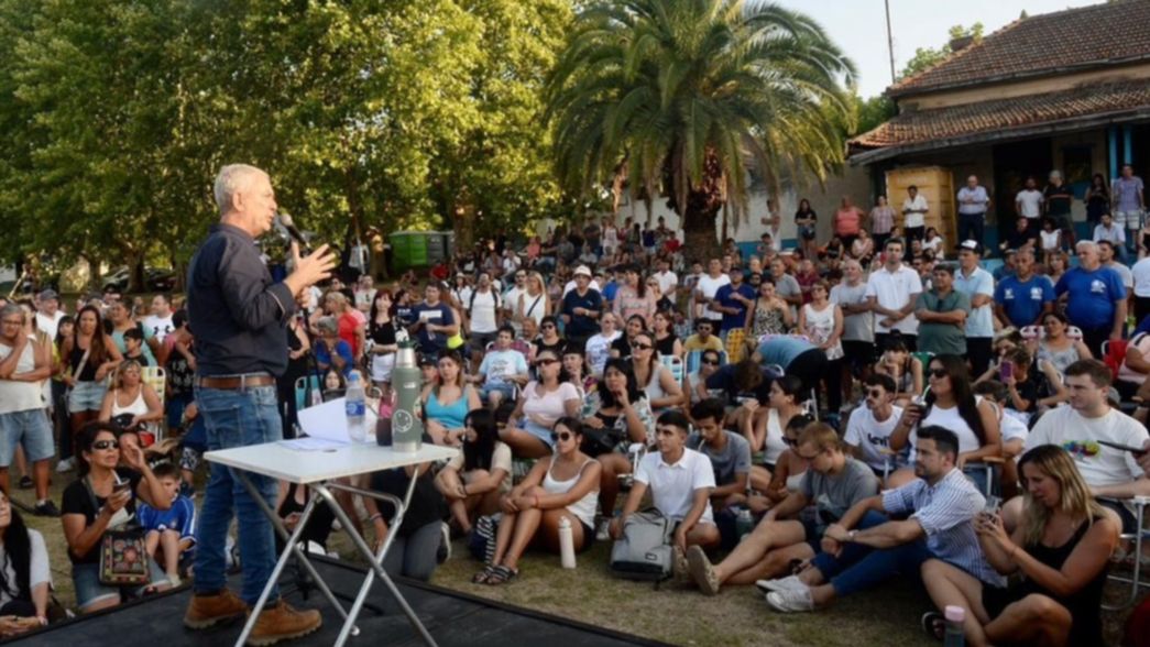 Alak lanzó una gran marcha para unir al peronismo detrás de la reelección de Kicillof