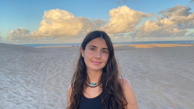 una estudiante de la unlp fue becada por national geographic para divulgar sobre el delfin franciscana