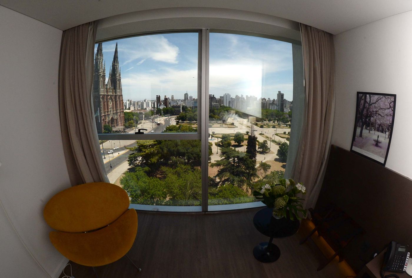 Hotel Dazzler (14).JPG