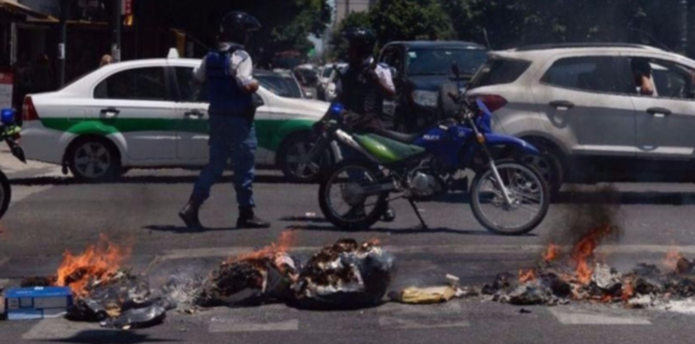 1539090466360.jpeg?rotate=0&height=404&scaleX=1&scaleY=1&ow=1128&oh=640&x=168&y=236&width=809&&cw=1920&ch=950