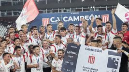 el video de los campeones de estudiantes que se volvieron a juntar y son noticia mundial el video de los campeones de estudiantes que se volvieron a juntar y son noticia mundial