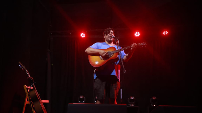 el emotivo mensaje de un musico de la plata en medio de los incendios en la patagonia