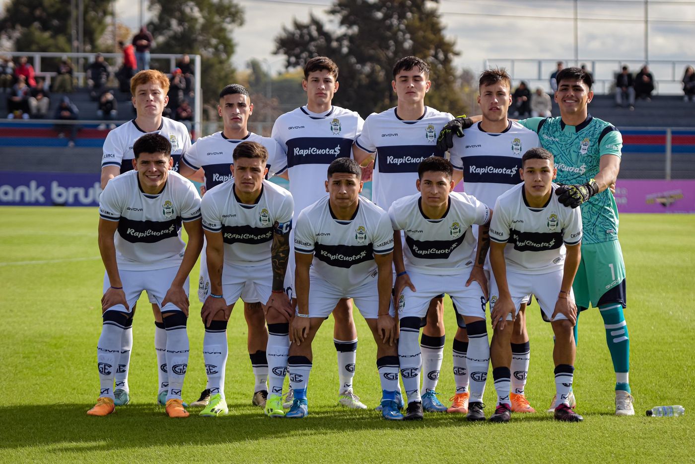 Formación Gimnasia reserva.jpeg