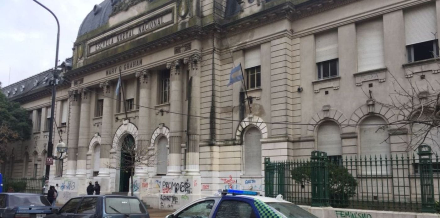 1529247086697.jpeg?&cw=1920&ch=950