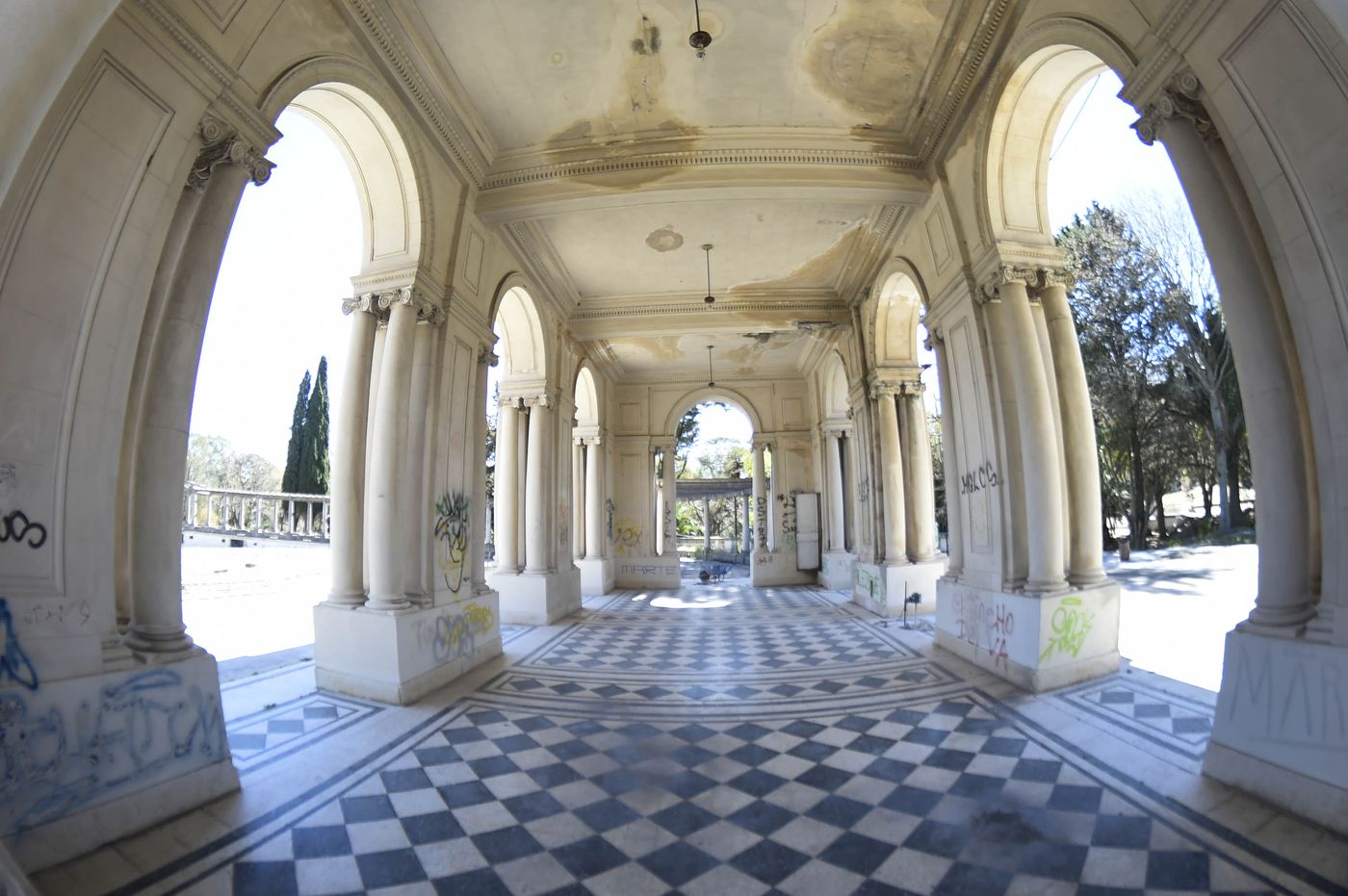 Teatro del Lago Anfiteatro Martín Fierro (14).JPG