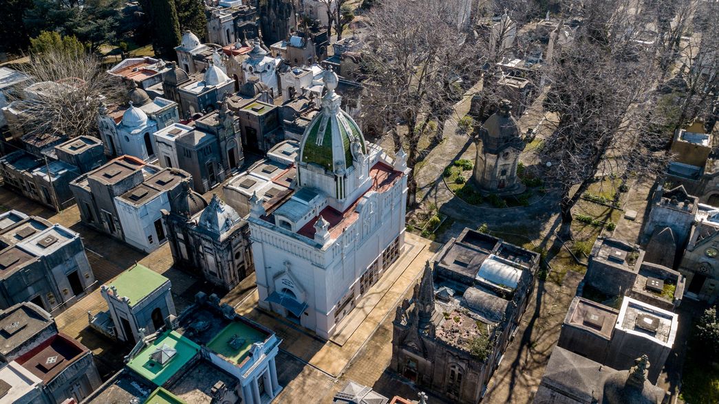 Macabro hallazgo en el Cementerio: harán un relevamiento de los féretros para su inhumación