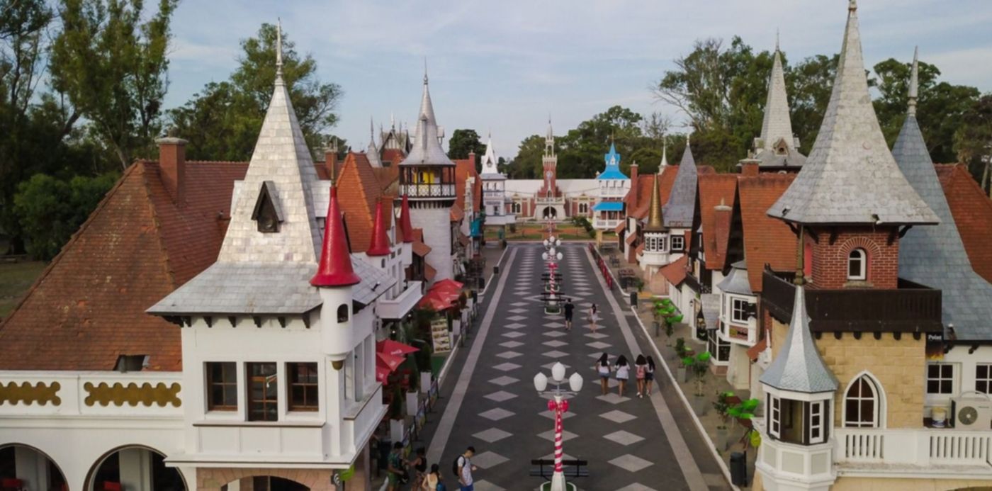 1545591531492.jpg?y=98&width=1484&height=742&scaleX=1&scaleY=1&ow=1500&x=4&rotate=0&oh=843&&cw=1920&ch=950