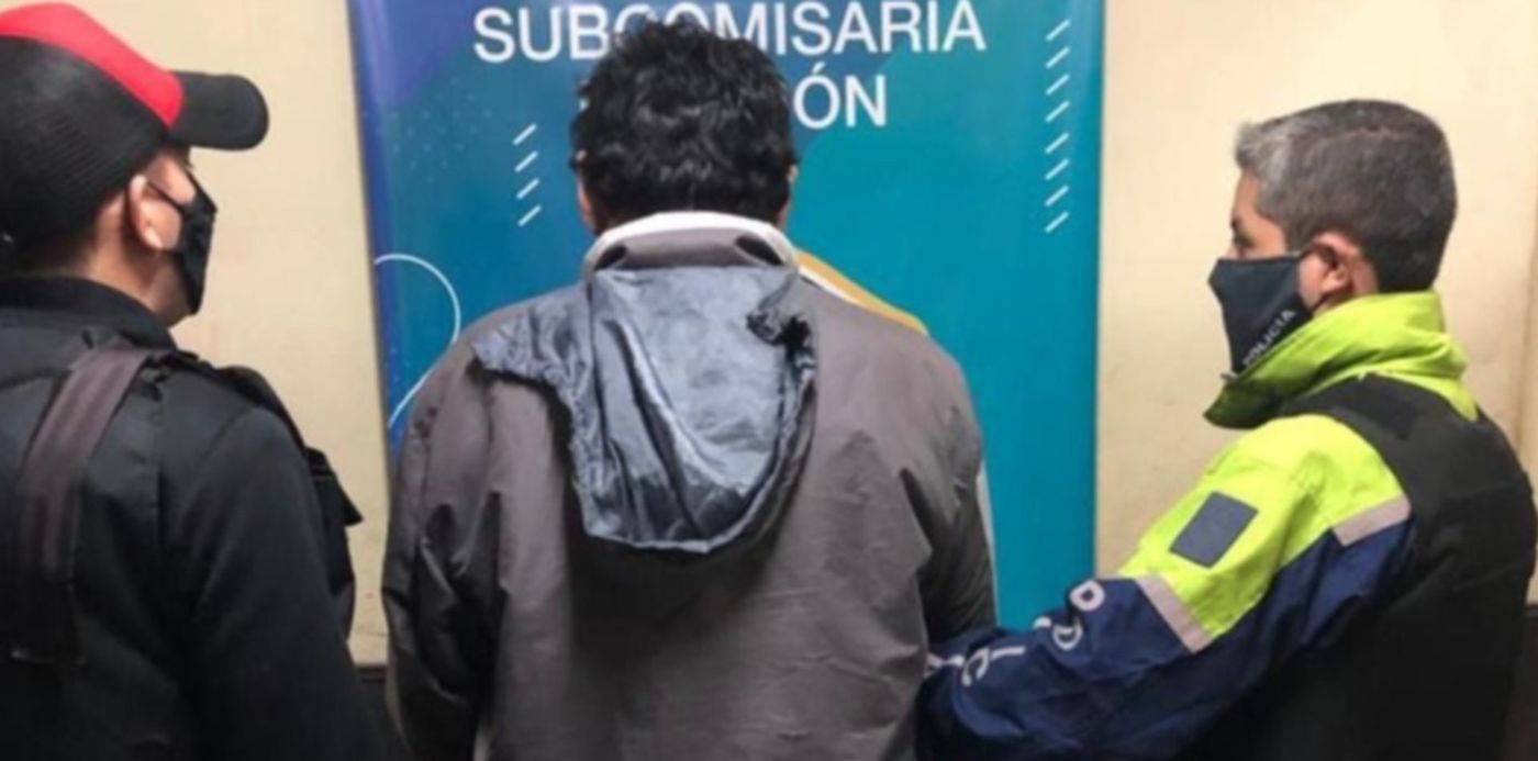 1597178560873.jpg?x=8&y=215&width=944&height=472&rotate=0&scaleX=1&scaleY=1&ow=960&oh=1280&&cw=1920&ch=950