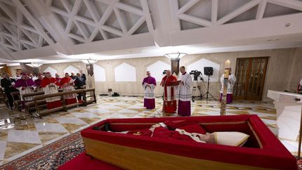 ¿Por qué el papa Francisco no será sepultado junto al resto de pontífices en el Vaticano?