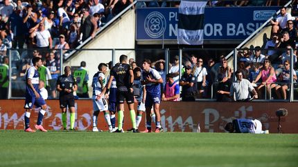 Manuel Panaro se fue expulsado, dejó a Gimnasia con uno menos y rompió en llanto
