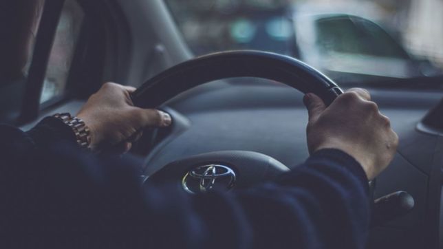 procesaron al remisero acusado de apunalar a una trans en la zona roja de la plata