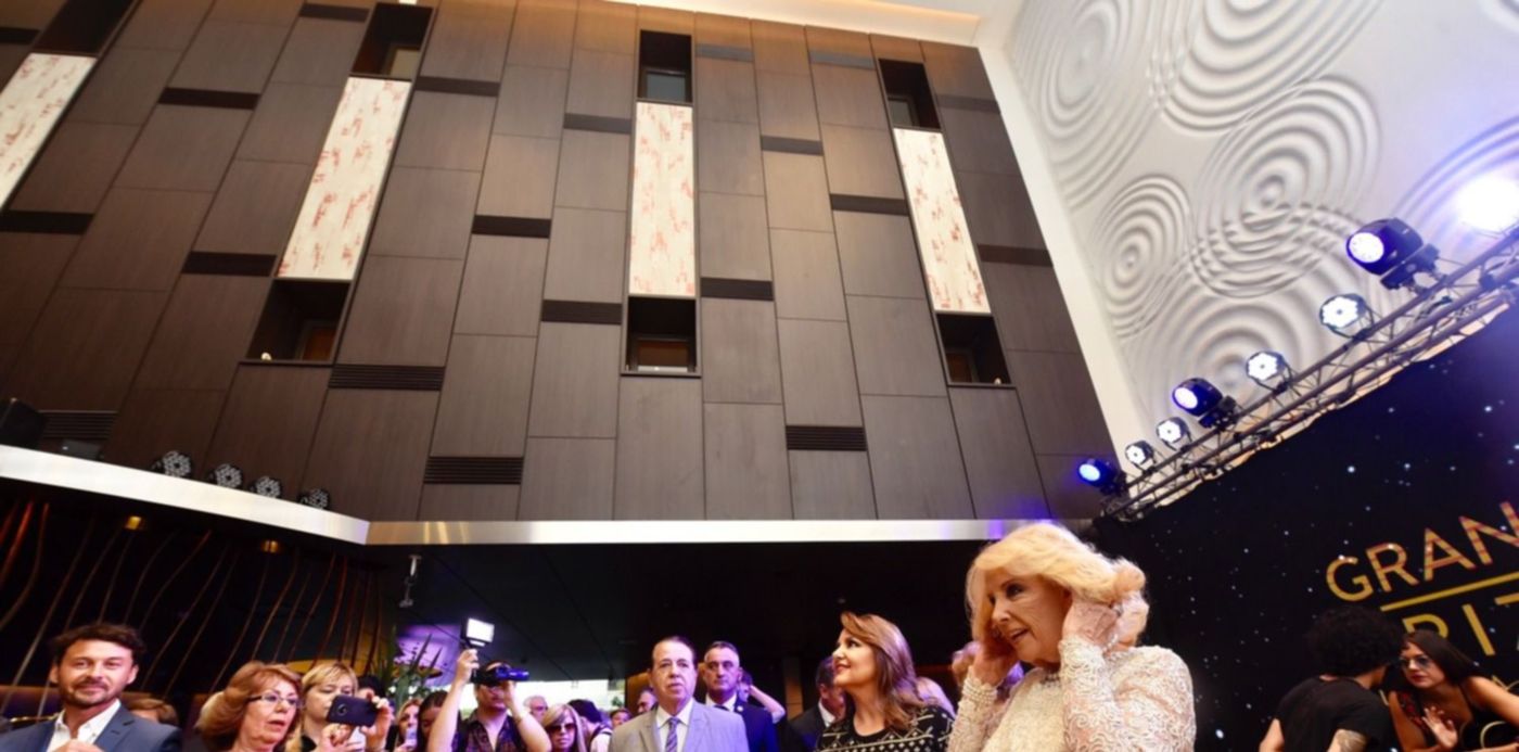 1550626238918.jpg?&cw=1920&ch=950