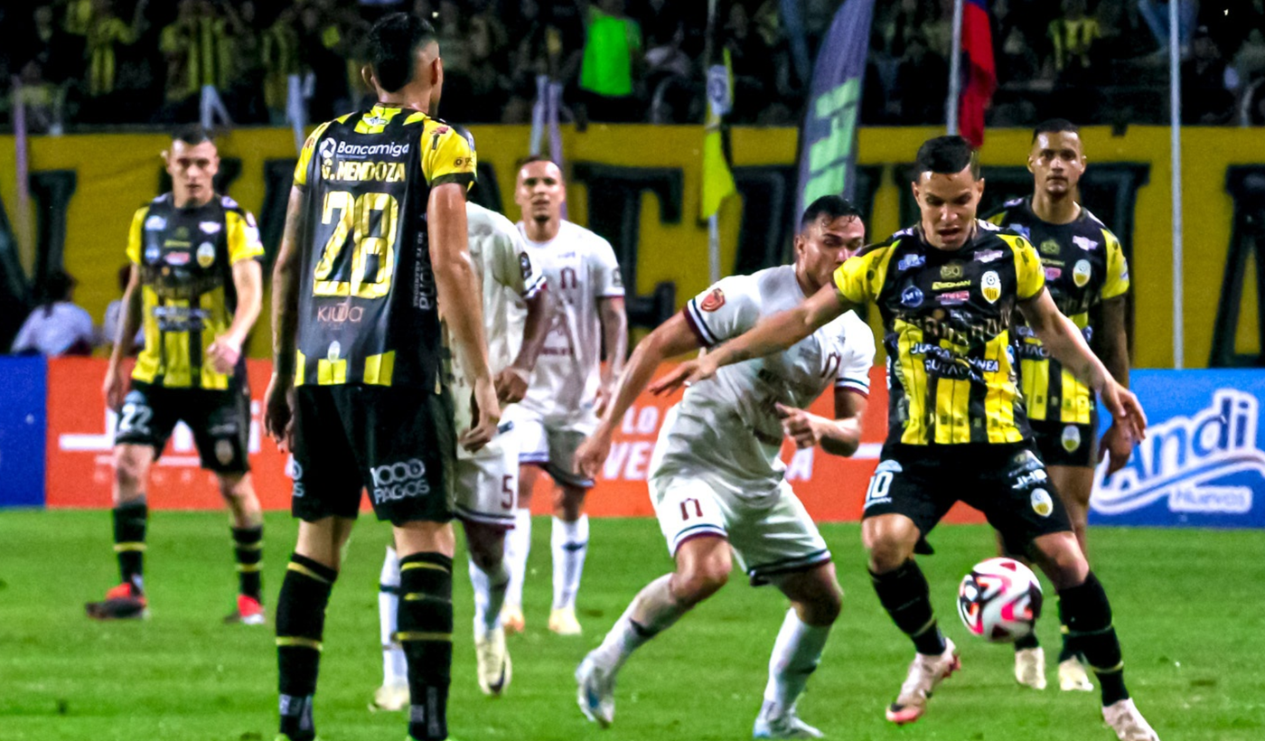 Carabobo 2 Deportivo Táchira 4.png