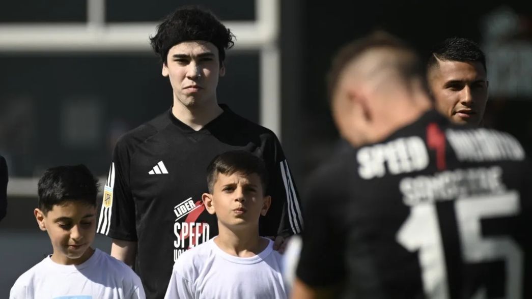 Deportivo Riestra se comparó con el Real Madrid y pidió perdón por lo de Spreen