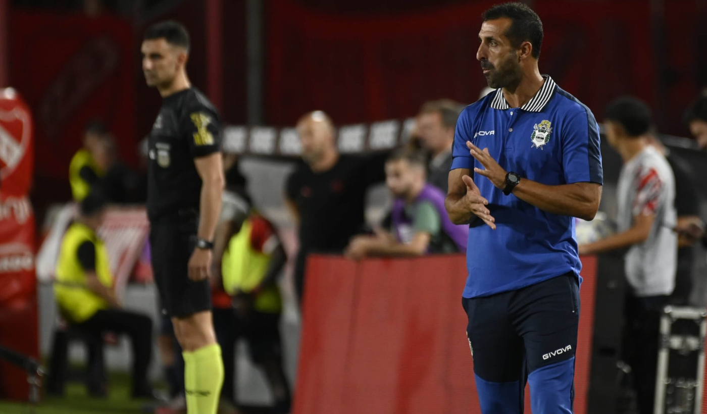 Fernando Zaniratto busca repetir la racha de su primer interinato en Gimnasia ante Vélez
