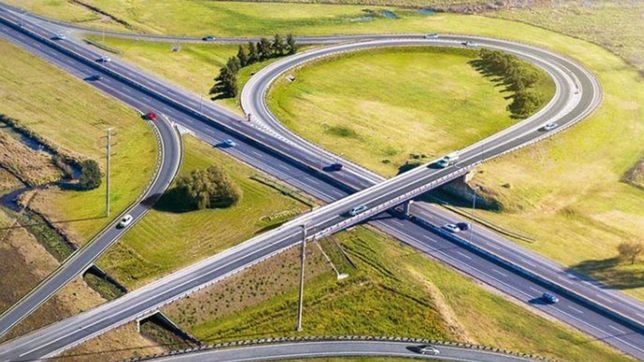 ¿quien es aquiles ortale, el nombre propuesto para la bajada de la autopista en city bell?