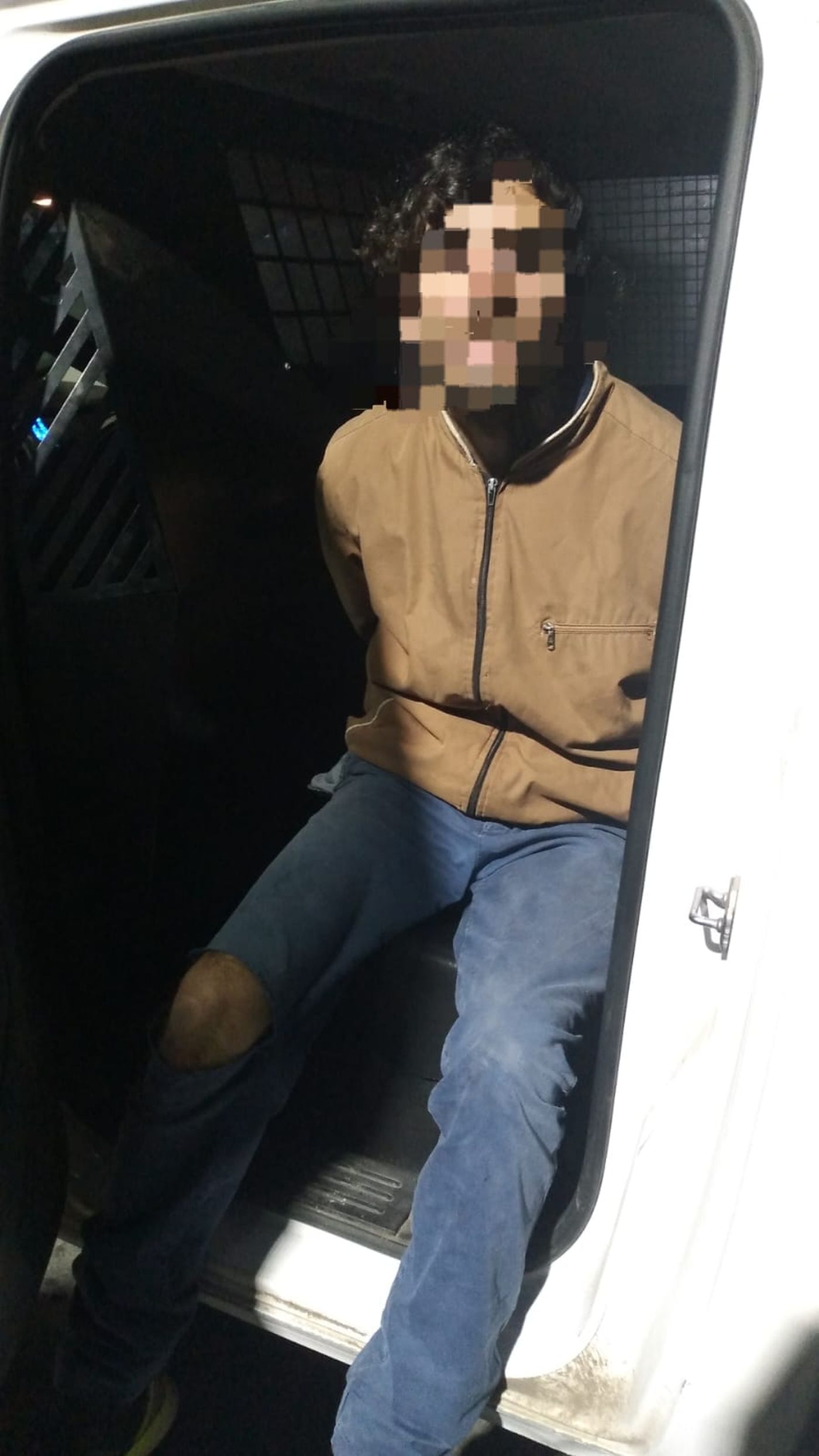 El presunto homicida, de 31 a&ntilde;os, fue detenido luego de intentar escapar de la escena del crimen ocurrido en San Carlos.