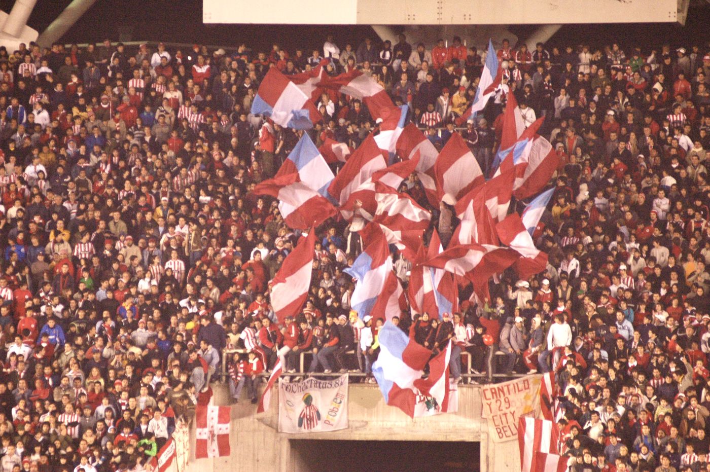 Barra Estudiantes La Banda del Túnel