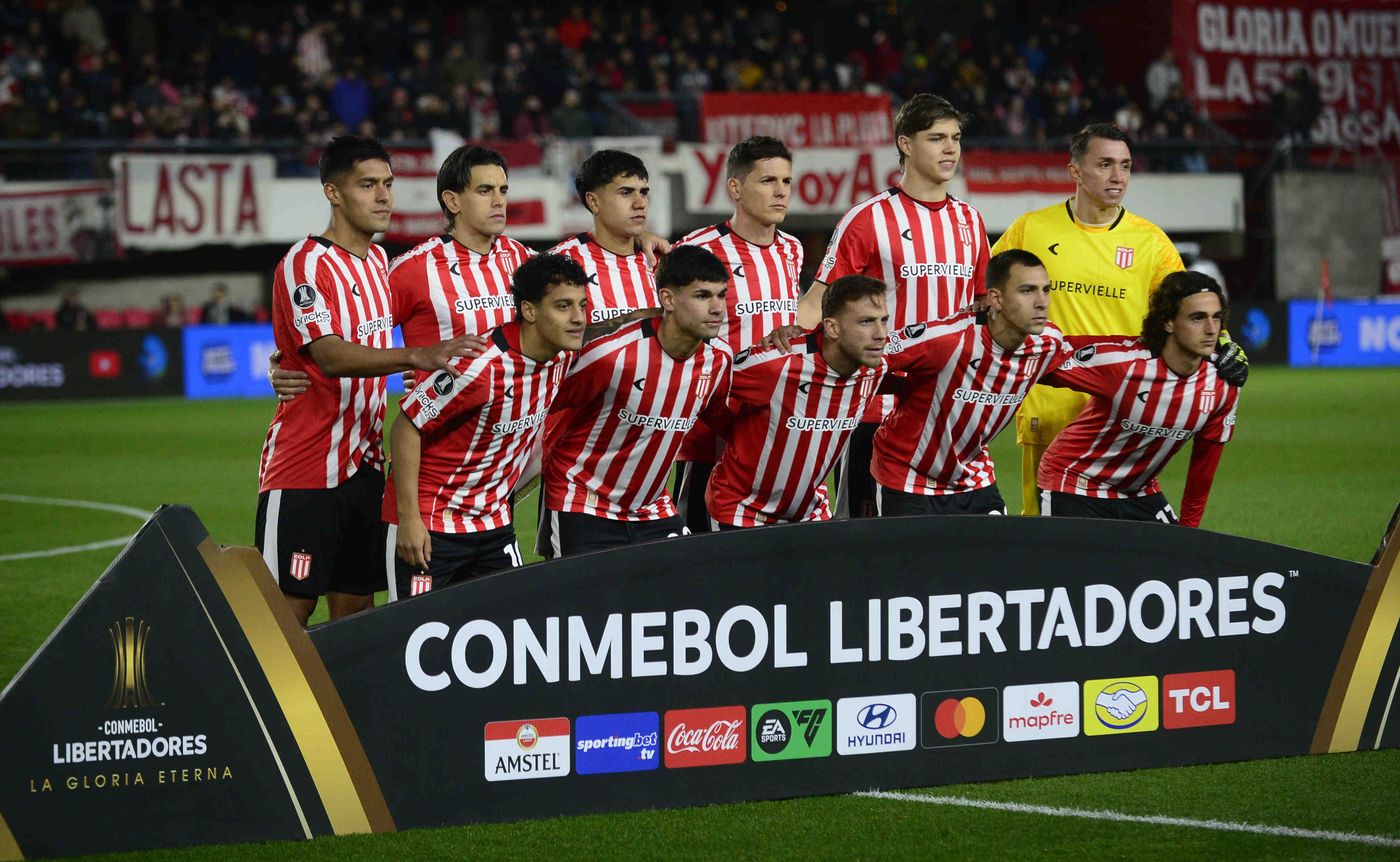 Estudiantes U Catolica formación