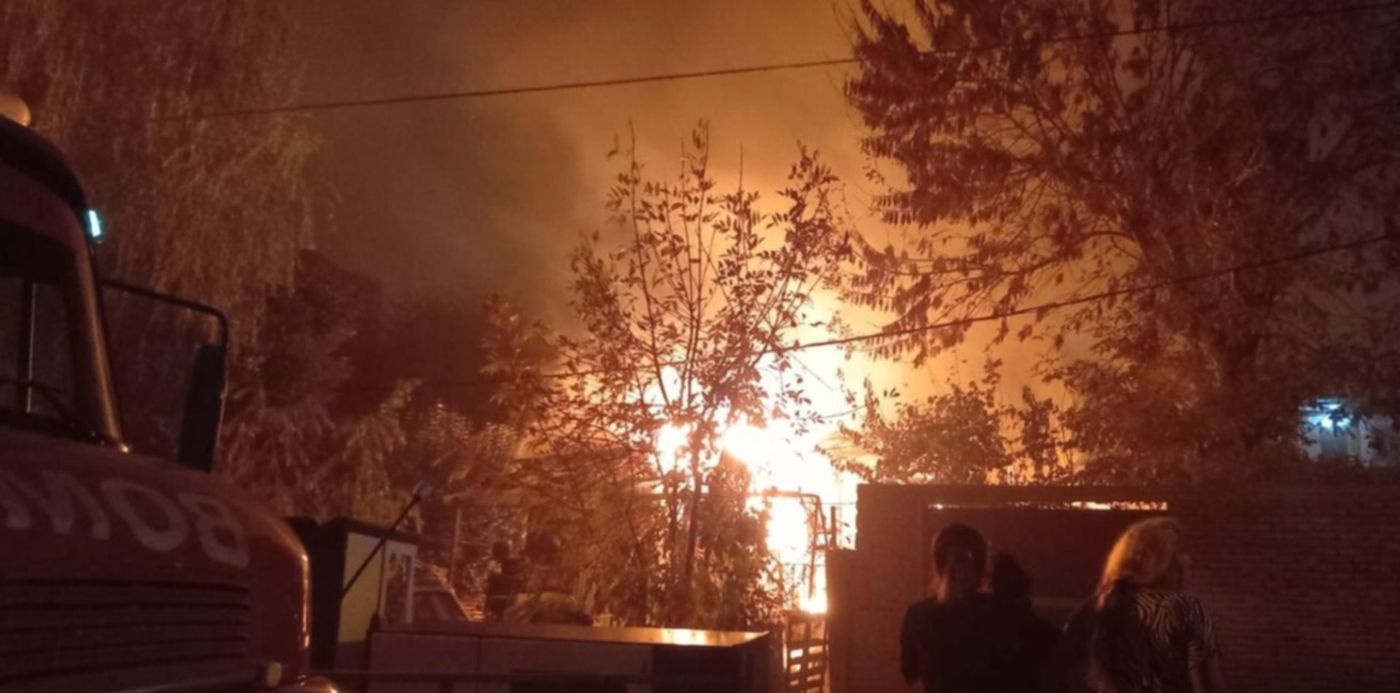 1652218197165.jpeg?x=3&y=1&width=1334&height=667&rotate=0&scaleX=1&scaleY=1&ow=1500&oh=675&&cw=1920&ch=950