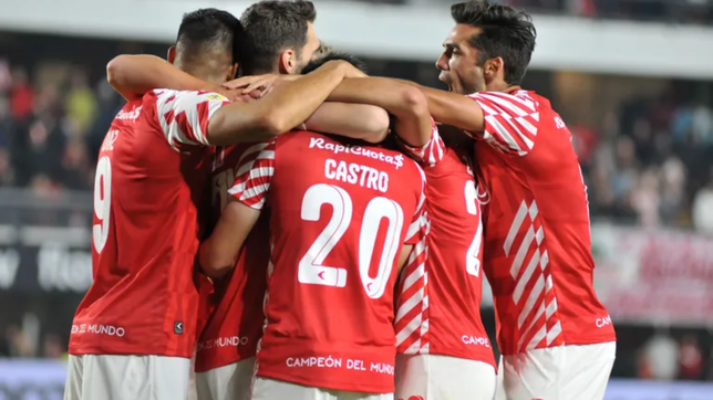 un ex estudiantes metio un gol para que su equipo clasifique en la copa intercontinental