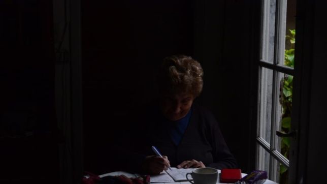 ¿sufriste el corte de luz pero te cobraron igual? la defensoria del pueblo recibe reclamos