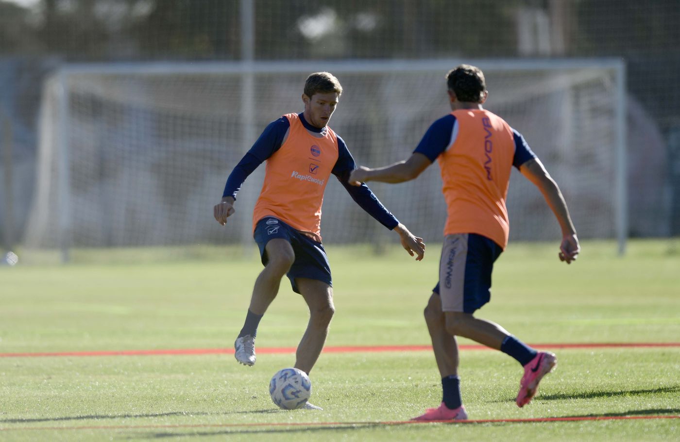 Entrenamiento Gimnasia Castillo.jpg