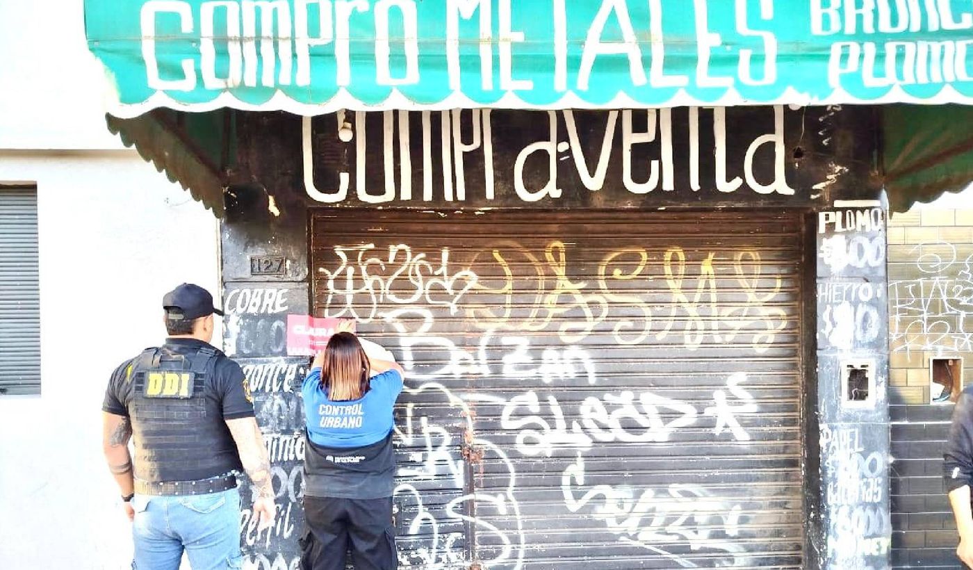 clausuran chatarreria